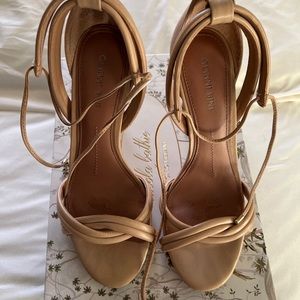 Nude Gianni Bini heels